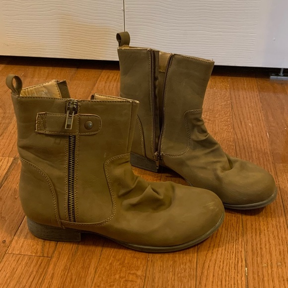 Zip Up Ankle Booties - Picture 5 of 13